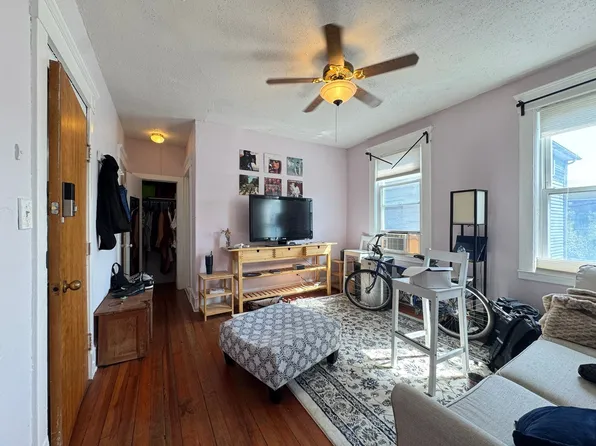 968 State St #B7, New Haven, CT 06511