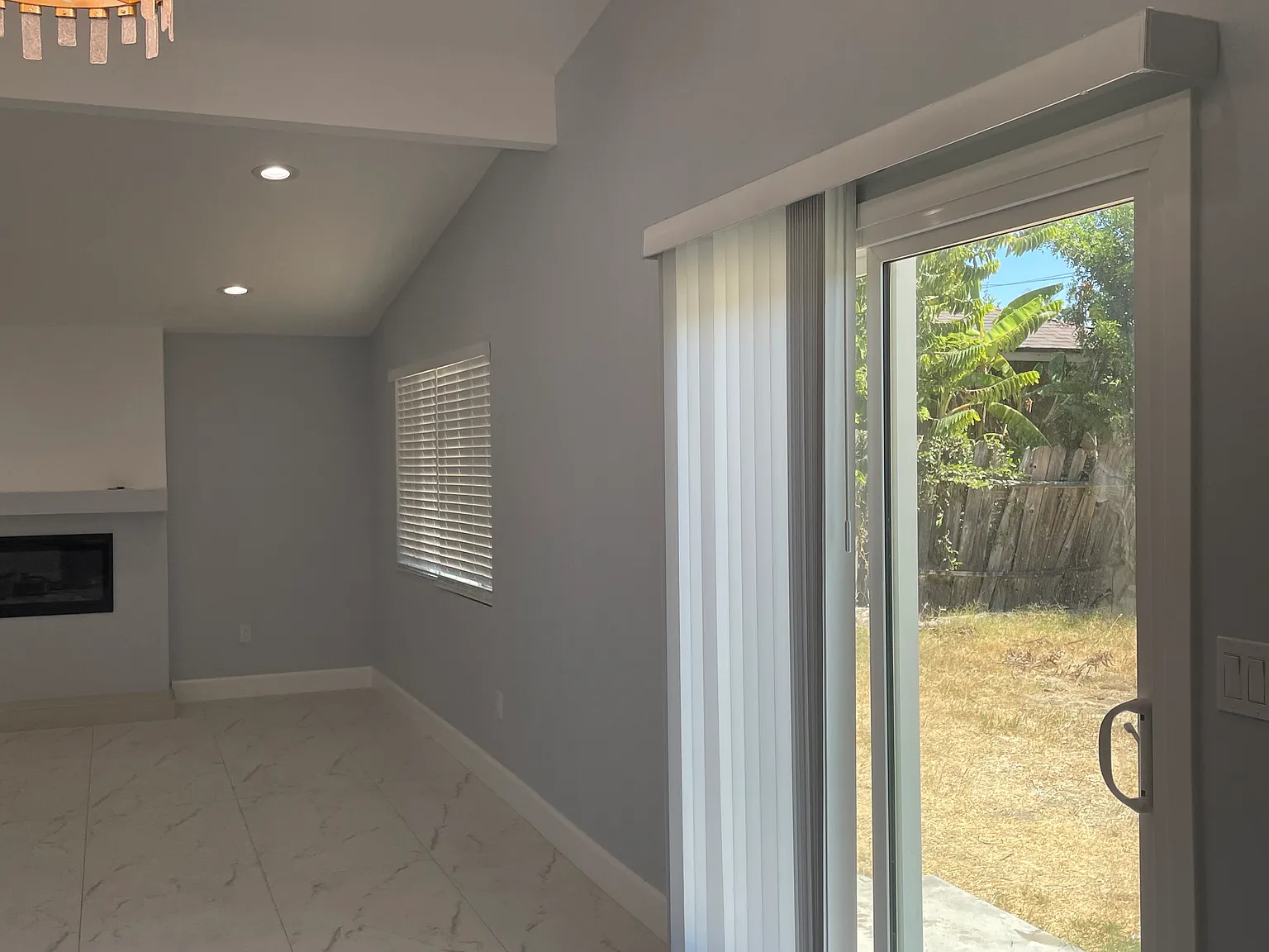 3 bed, 1267 sqft, $4,000 — Photo 3