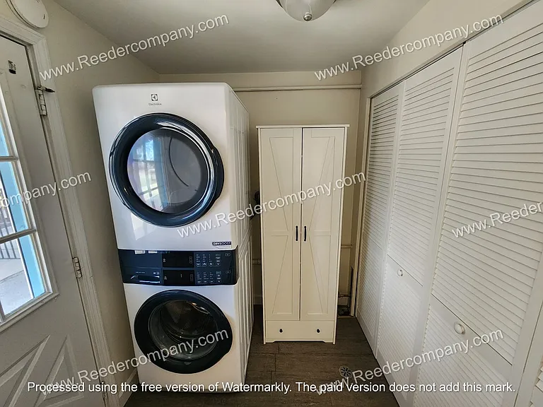 9028 W Delaware Pkwy — Photo 13