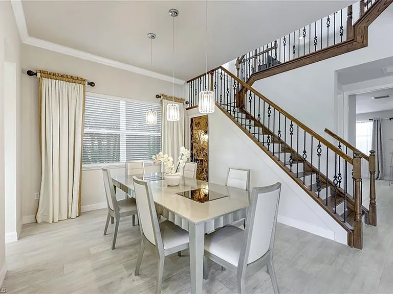 6582 Monterey Point — Photo 11