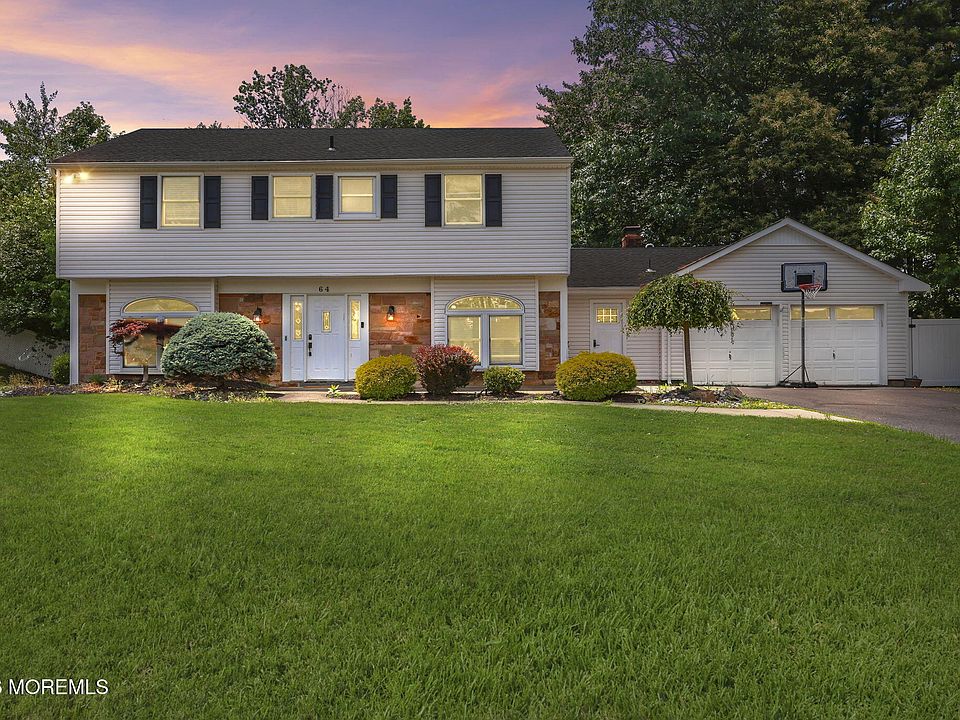1st image of 64 Livingston Lane