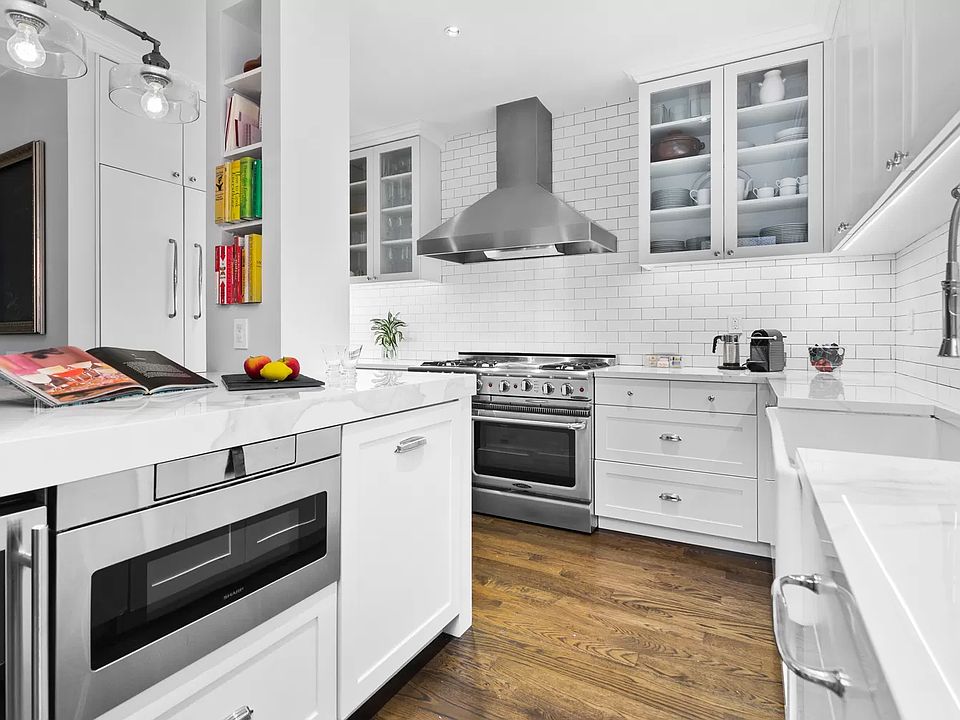 1st image of 325 E 80th St #2EF