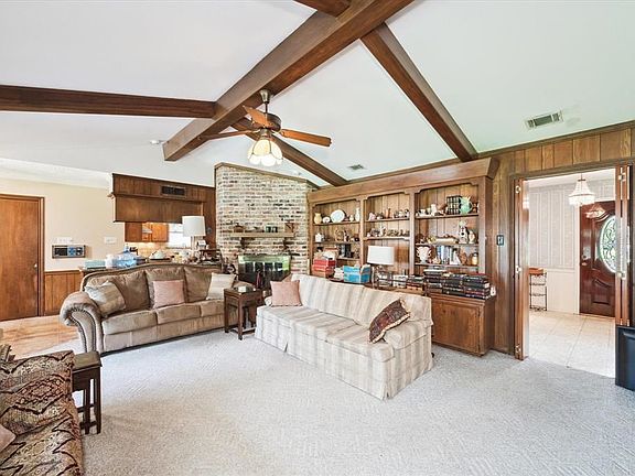 5th image of 18718 Prince William Ln