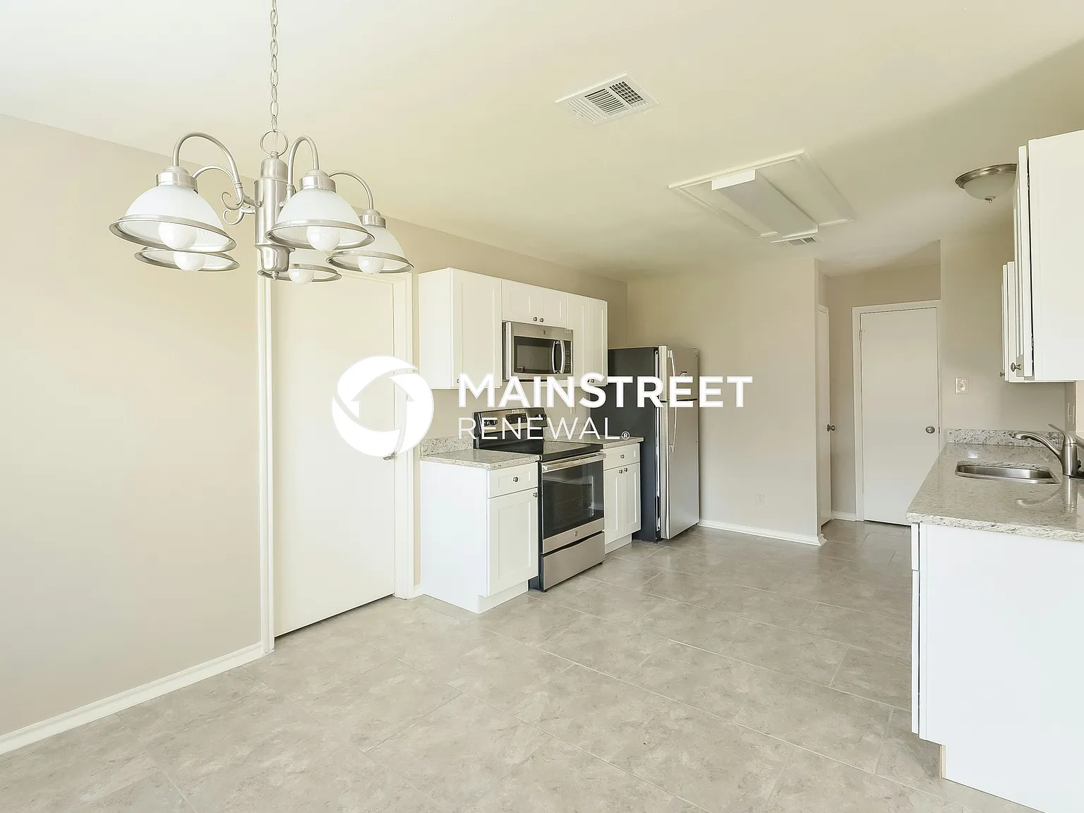 8014 Chestnut Bluff Dr — Photo 4