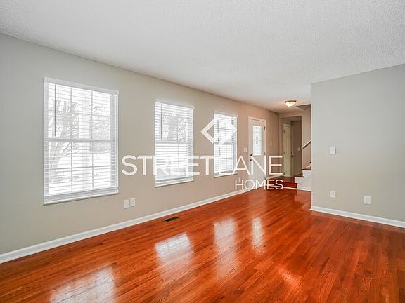 2nd image of 8533 Sunlight Dr