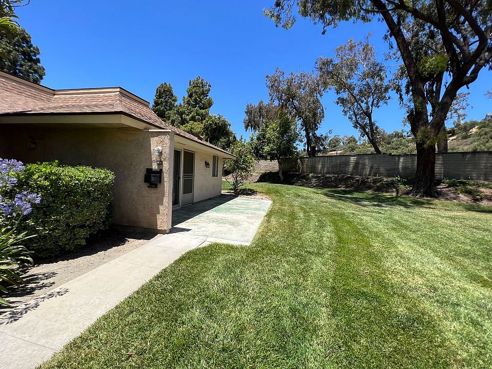 1st image of 9139 Village 9