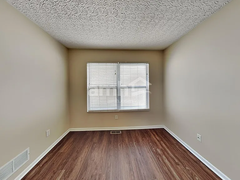 1124 Waterview Ct — Photo 9