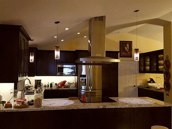 New kitchen custom cabinets