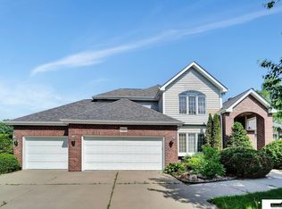 7930 Cole Ct, Lincoln, NE 68506