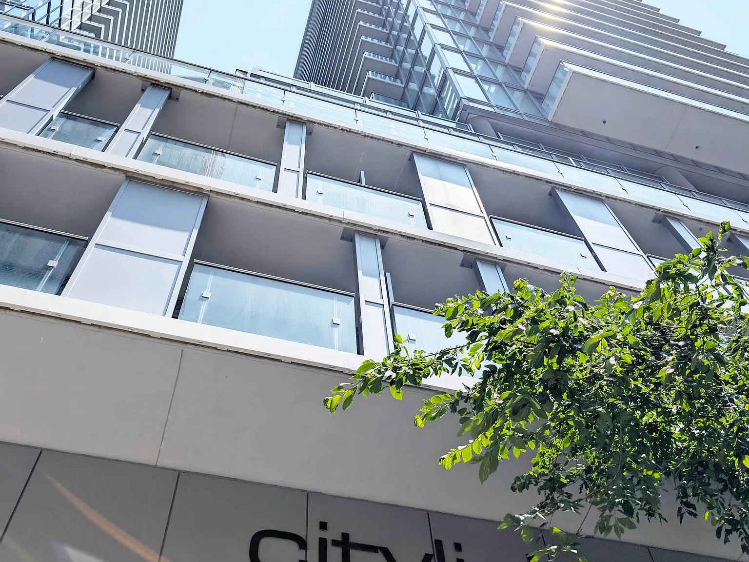 2 bed, $2,148 — Photo 1
