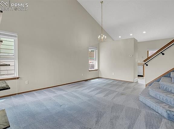 4th image of 4936 Ardley Dr