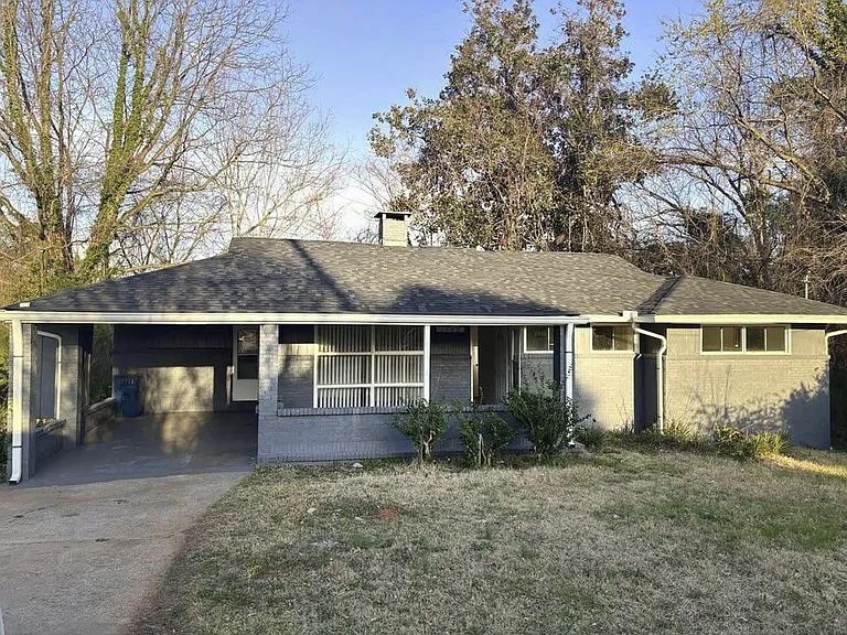 3443 Hyland Dr — Photo 3
