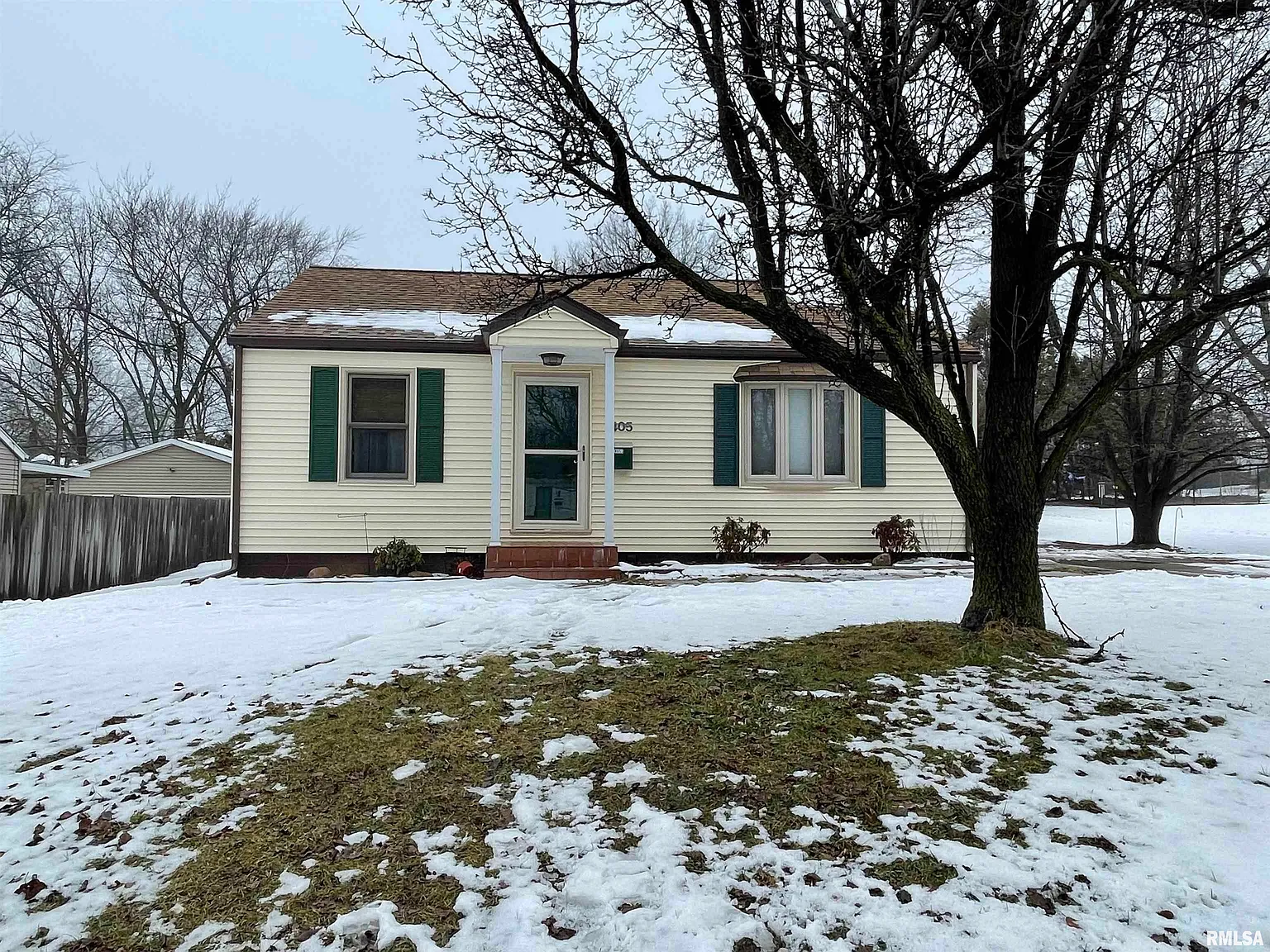 405 W Birchwood Ave photo 1
