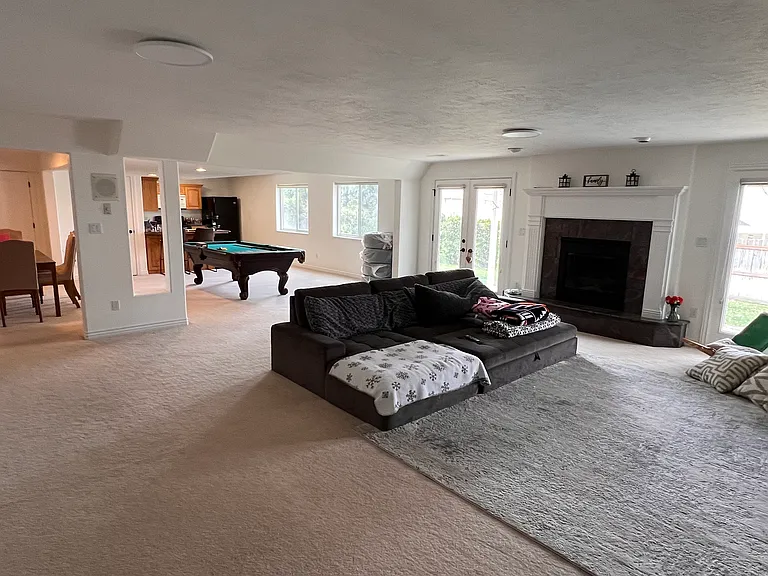 2589 Iroquois Dr — Photo 14