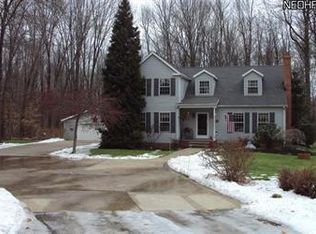 12150 Snow Rd, Burton, OH 44021