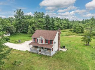 734 High St, Candia, NH 03034