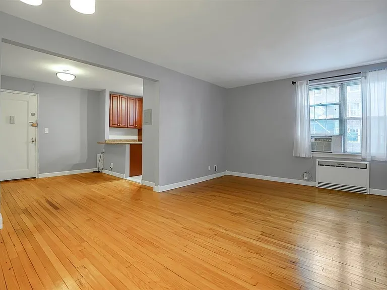 8550 Boulevard East #1G — Photo 7