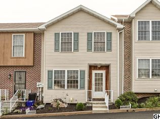 108 Greenbriar Dr, Marysville, PA 17053