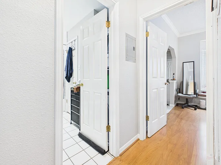 3111 Tom Green St #305 — Photo 7