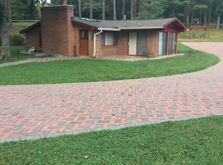 1036 Leigh Mill Rd, Great Falls, VA 22066