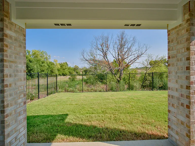 1930 Furlong Dr — Photo 29