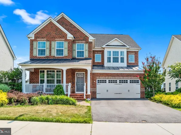 14202 Bentley Park Dr, Laurel, MD 20707