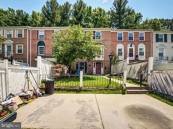 5th image of 4321 Birchlake Ct