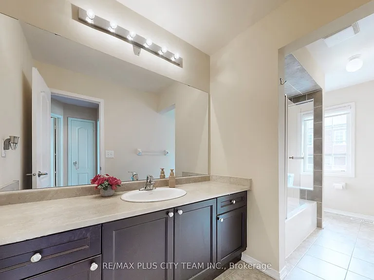 16 Edison Way — Photo 21