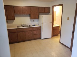 522 Bronson Rd #4, Seymour, WI 54165