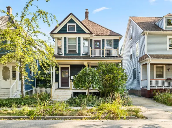 1611 East Hartford AVENUE, Milwaukee, WI 53211