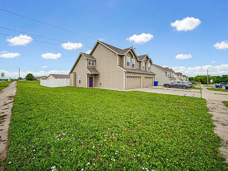 2803 Elm Creek Dr — Photo 37