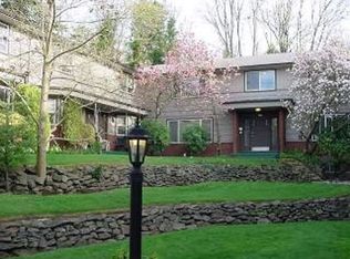 6634 E Burnside St #A, Portland, OR 97215