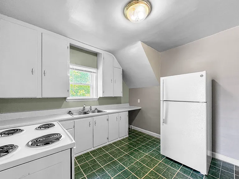 1516 2nd Ave N #3 — Photo 6