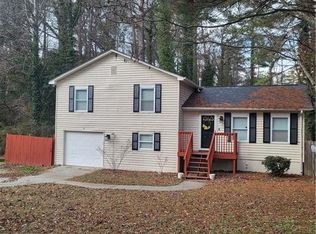 2395 Fairway Cir SW, Atlanta, GA 30331