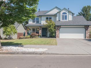 1281 SW 10th St, Troutdale, OR 97060