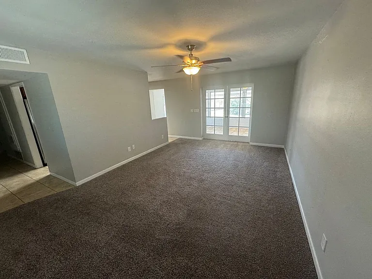 10819 W Connecticut Ave — Photo 5