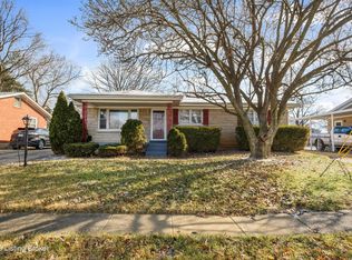 3435 Fernheather Dr, Shively, KY 40216