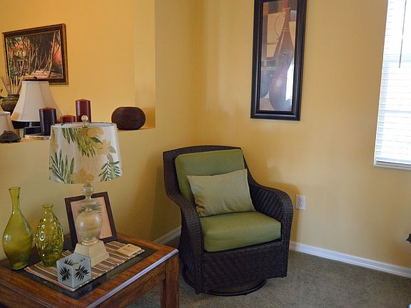 5th image of 7050 Bay Woods Lake Ct APT 202