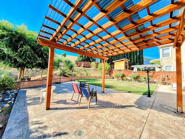 1662 Indigo Oak Ln — Photo 40