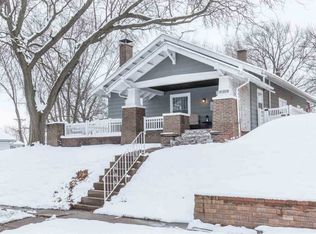 2335 Scott St, Davenport, IA 52803