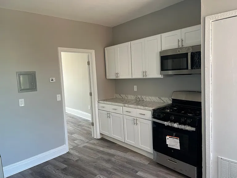 171 Parker Ave #6 — Photo 7