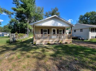1621 Maple St, Niles, MI 49120