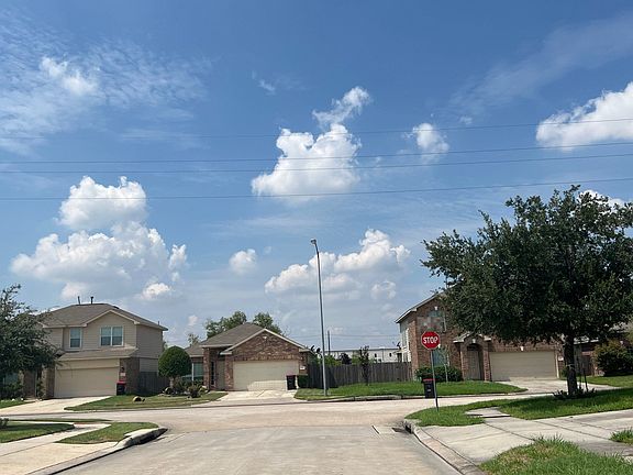 4th image of 1406 Stillstone Dr