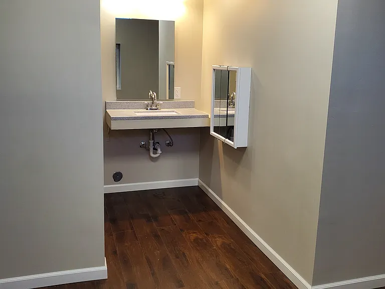 202 W 5th Ave #9 — Photo 5