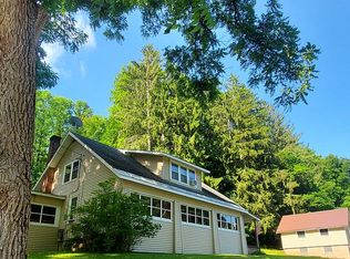 3025 Maple Ridge Rd, Newark, NY 14513