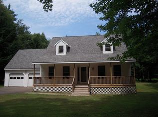 7 Pine Harbor Rd, Milton, VT 05468