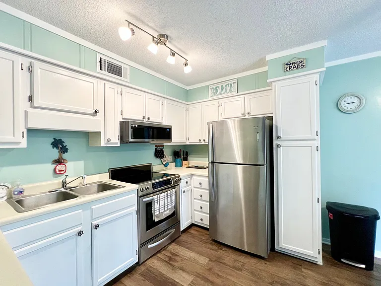 5905 S Kings Hwy #147A — Photo 17