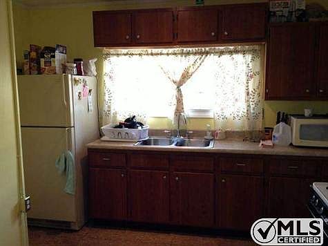 5th image of 10623 Nassau Ave