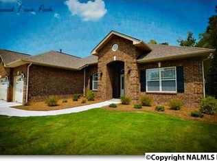 702 Piney Woods Rd, Owens X Rds, AL 35763