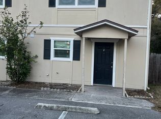 148 Douglas Rd W APT F, Oldsmar, FL 34677